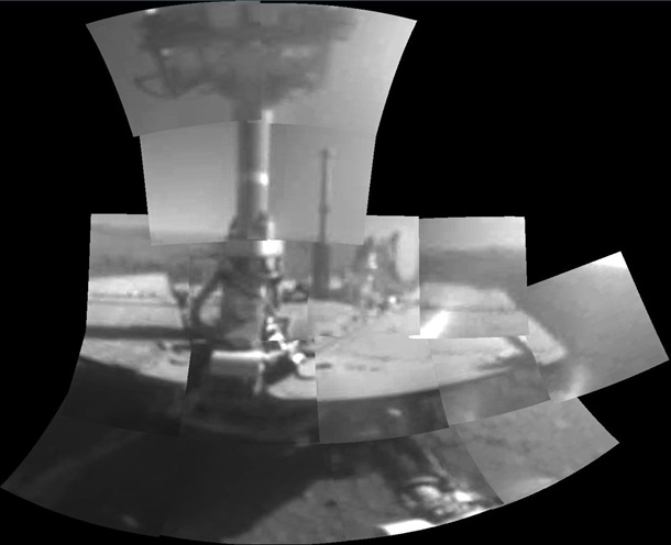Первое селфи Opportunity сделал в 2018 году