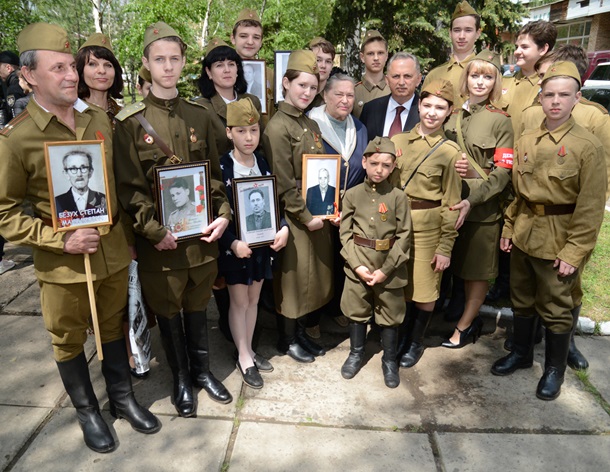 2331008.jpg (610Ã472)