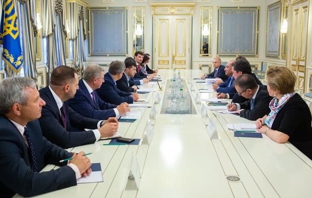 Зеленский провел встречу с главой ЕБРР