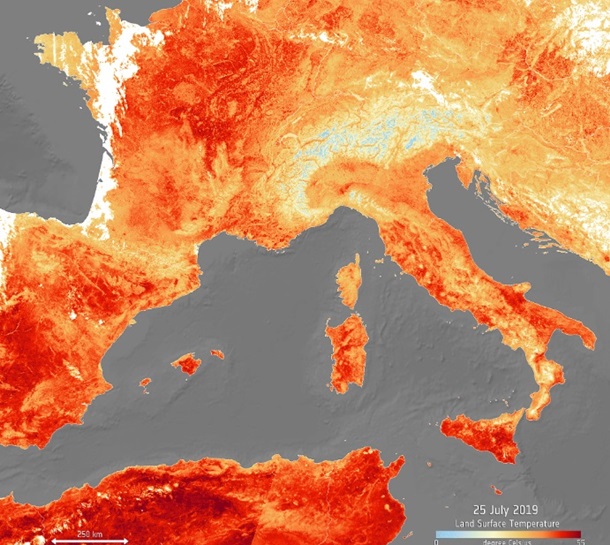 Рекордная жара в Европе. В опасности даже Нотр-Дам