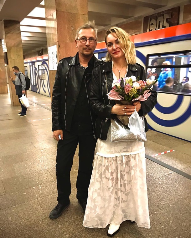 В Москве обстреляли известного музыканта и его жену (фото)