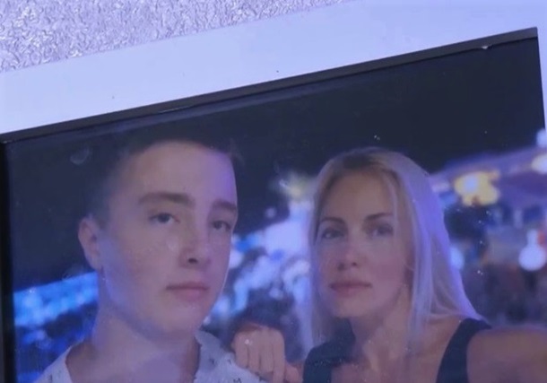 Мать подростка, совершившего смертельное ДТП в Харькове, сказала, что не давала авто сыну Мать подростка, совершившего смертельное ДТП в Харькове, сказала, что не давала авто сыну