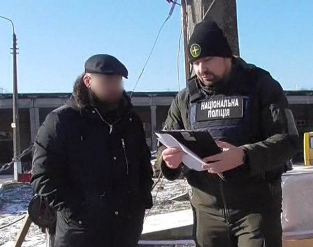 На складах в Киеве испортились сотни тонн гуманитарки На складах в Киеве испортились сотни тонн гуманитарки
