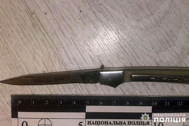 В Хмельницком задержана пенсионерка по подозрению в убийстве сына В Хмельницком задержана пенсионерка по подозрению в убийстве сына