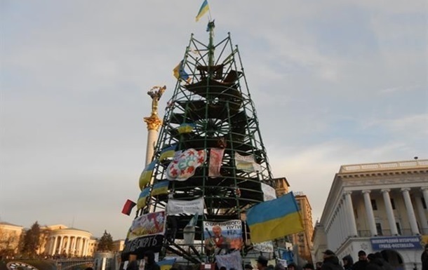 По дороге киевского Гидропарка опять гуляет голая девушка / В Украине / Судебно-юридическая газета