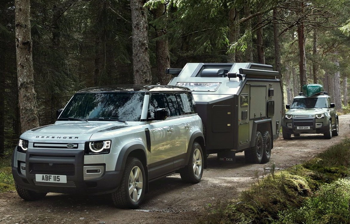 «Заряженный» Land Rover Defender получит мотор от BMW