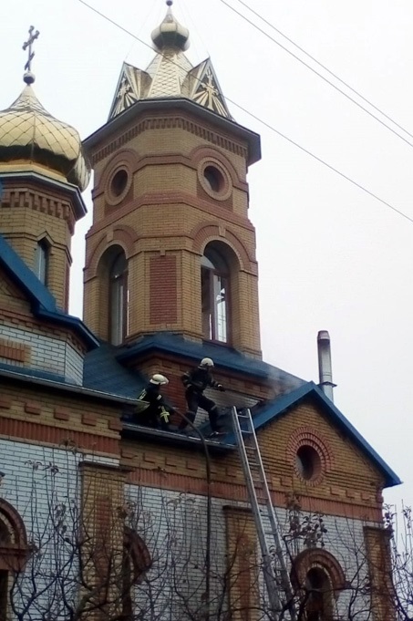 В Днепропетровской области горело здание храма УПЦ МП