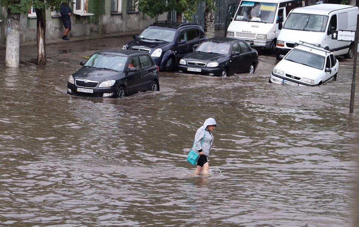 Бердянск затопило, авто 