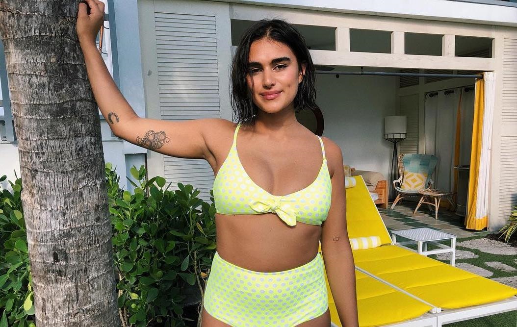 Обложку Vogue Russia украсила plus size модель - Korrespondent.net