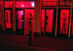 Амстердам: Район Красных фонарей, проститутки и не только | Ants in Pants