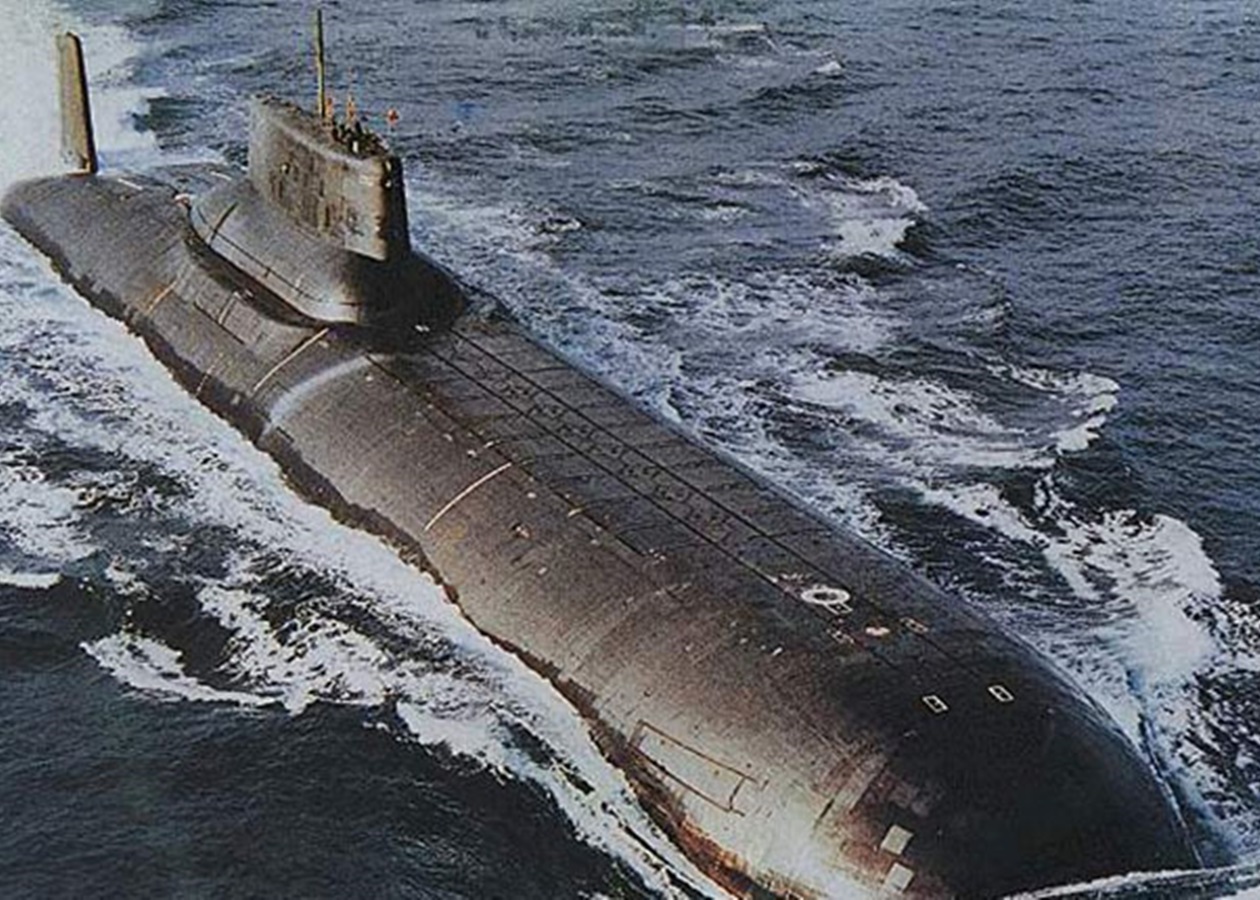 Класса тайфун. Атомная подводная лодка акула. Подводная лодка акула Тайфун. Подводные лодки проекта 941 «акула».