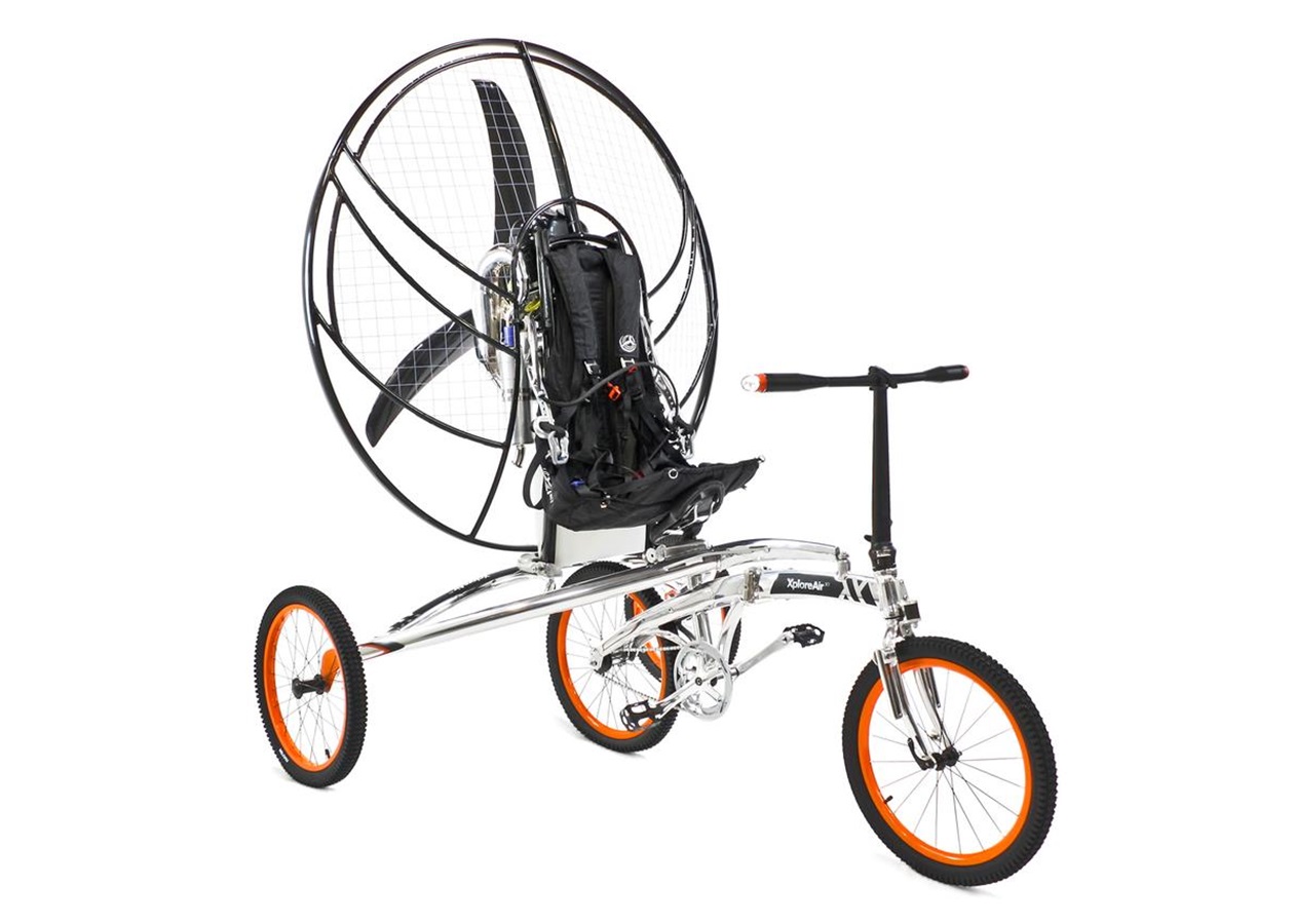 Велосипед с пропеллером. Велосипед с вентилятором. Велосипед с воздушным винтом. Летающий велосипед