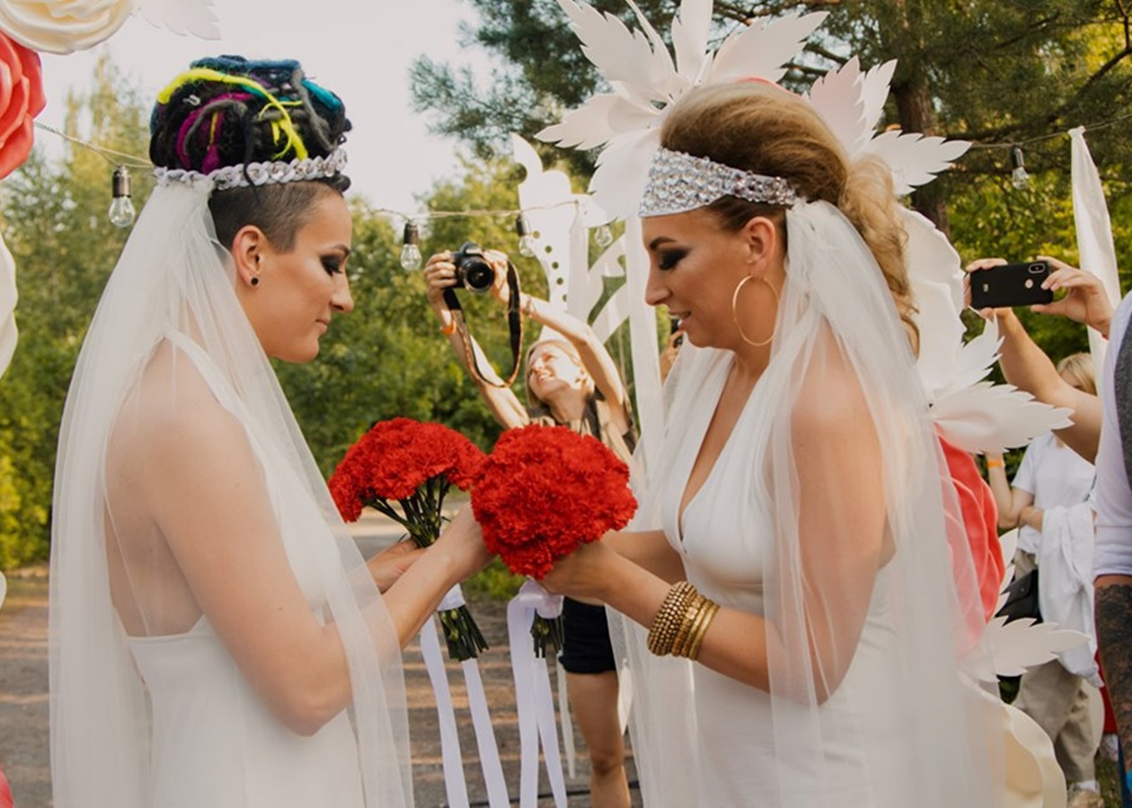 Таиланд однополые браки. Однополая свадьба. Однополые браки в Украине. Свадьба однополых браков. Однополые браки девушек.