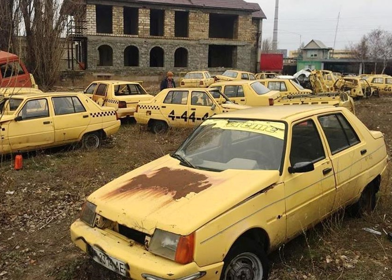 В сети показали кладбище старых 