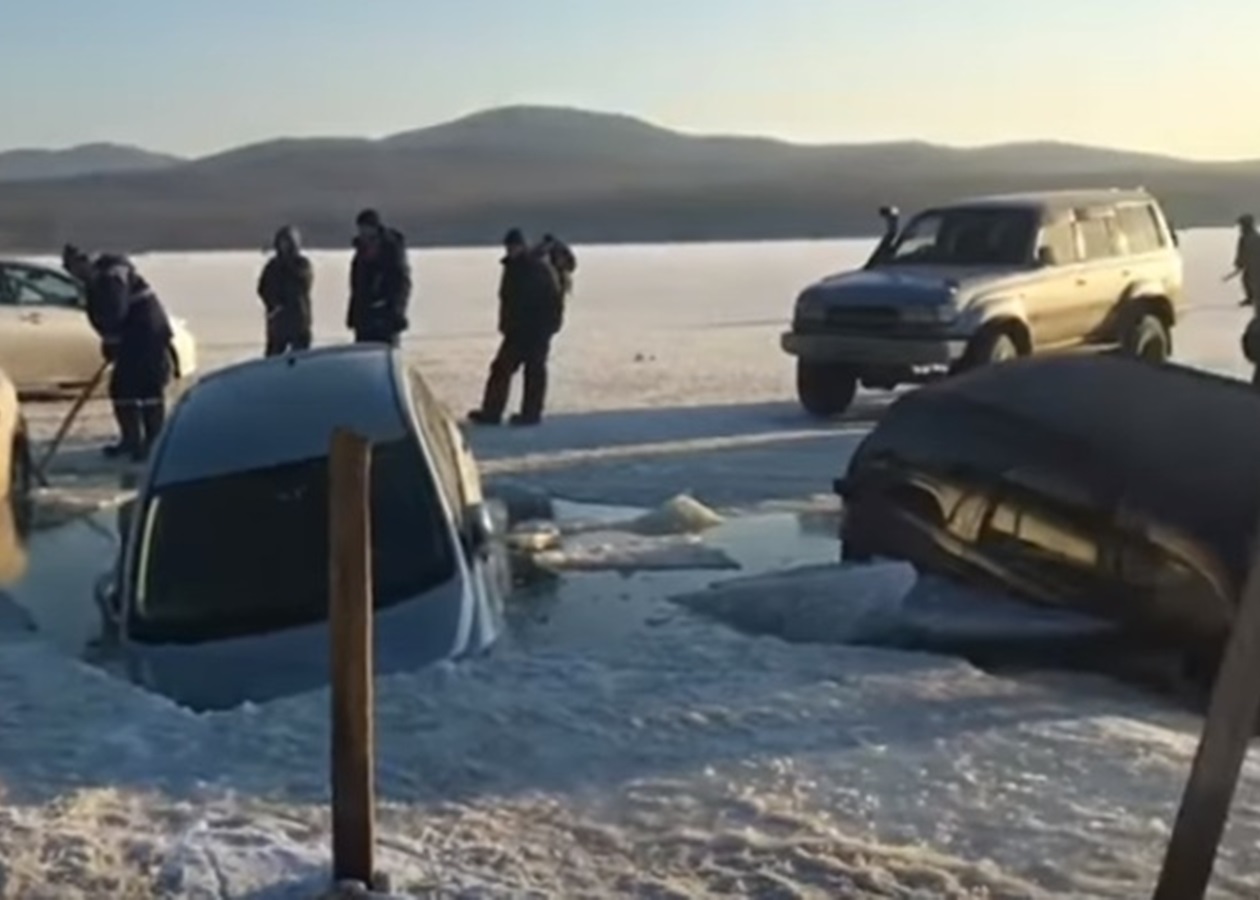 машины на льду видео рыбалка