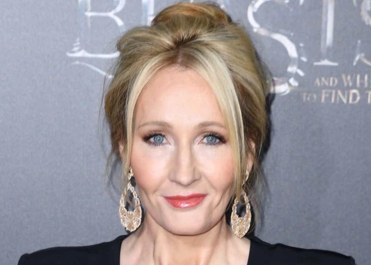 Джоан Роулинг бесплатно опубликовала в сети новую книгу - Korrespondent.net