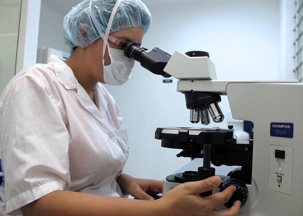 Интернетте литр сперматозоидты ішеді