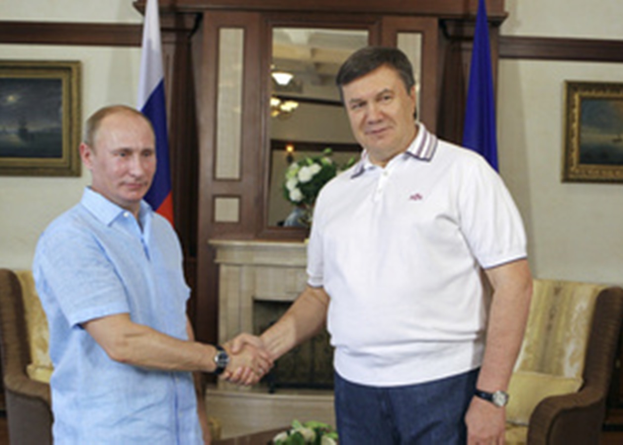 Путин поздравил Януковича