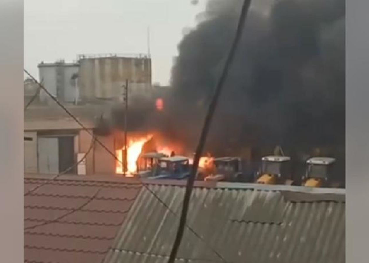 В Херсоне снаряды попали в две девятиэтажки, разбомблен водоканал -  Korrespondent.net