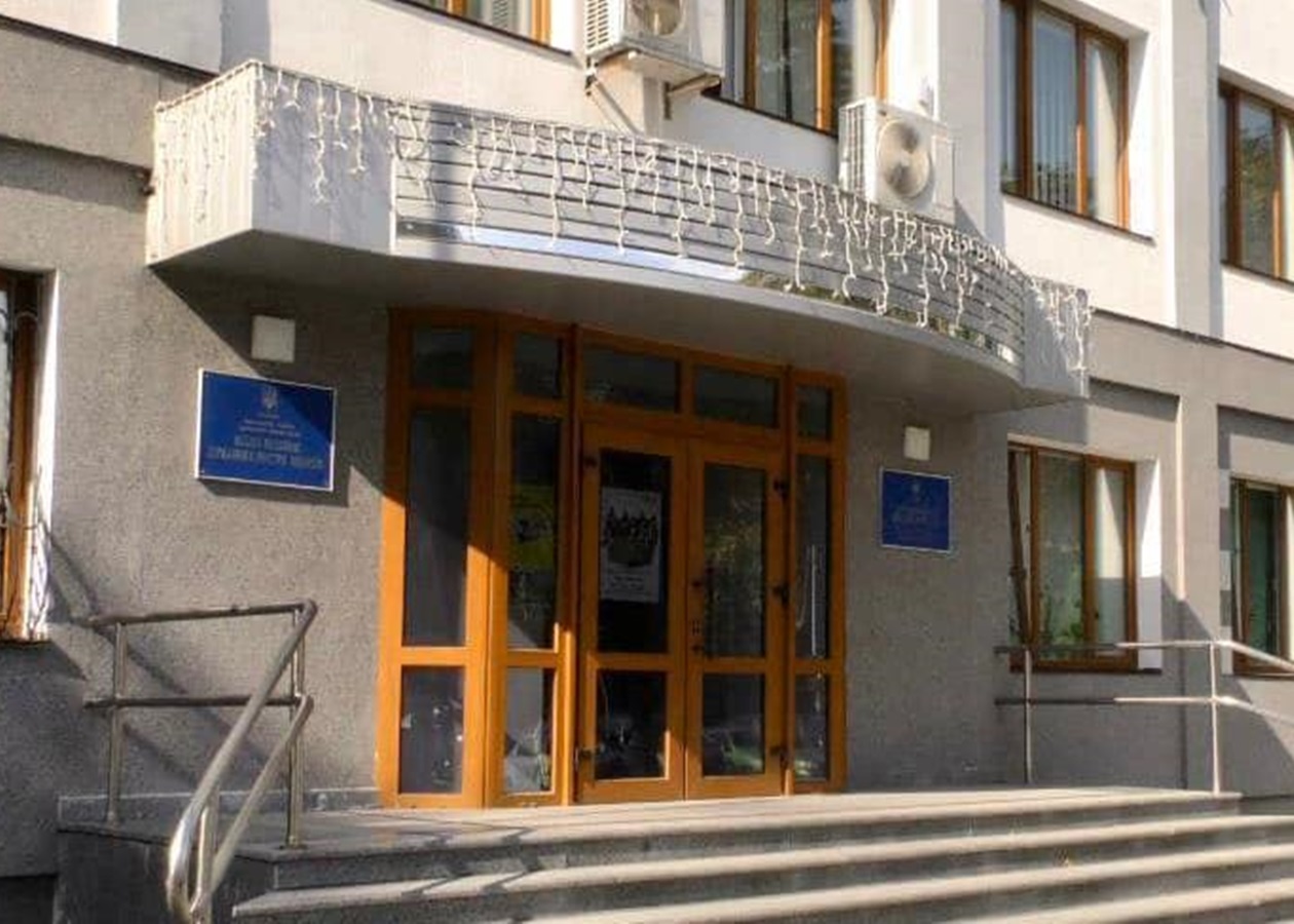 U Buchi Vorog Rozgromiv Budivlyu Miskradi I Vzyav U Polon Shistoh Lyudej Korrespondent Net