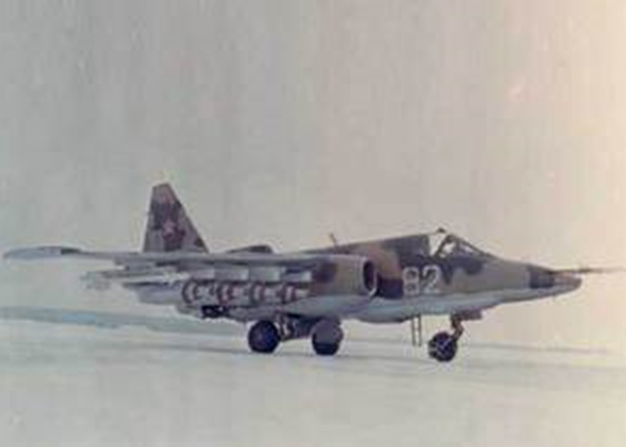 В Баку техника засосало в турбину штурмовика Су-25 - Korrespondent.net