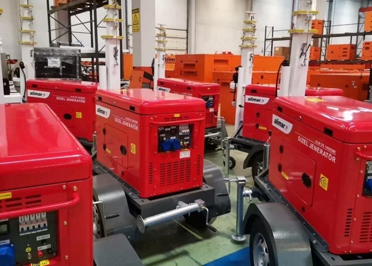 Канада дарит 50 осветительных башен для работы энергетиков - посол ...