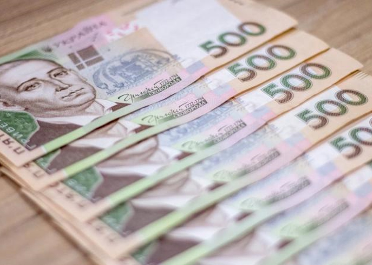 В Україні запускають в обіг нові купюри 500 гривень - Korrespondent.net