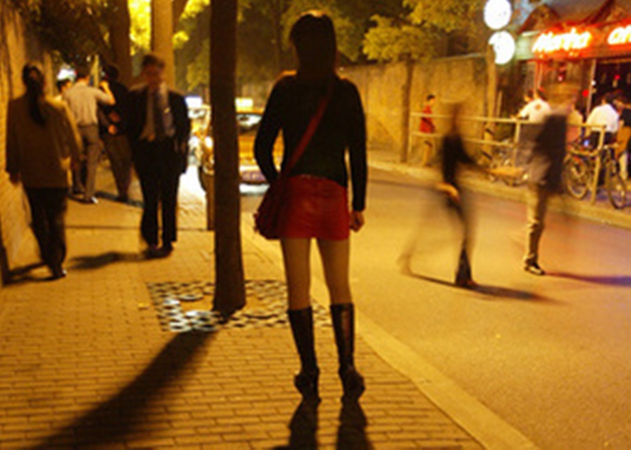 Секс и эротика в Париж. Активные шлюхи, проститутки, сопровождающие, девушки по вызову в Париж Sex
