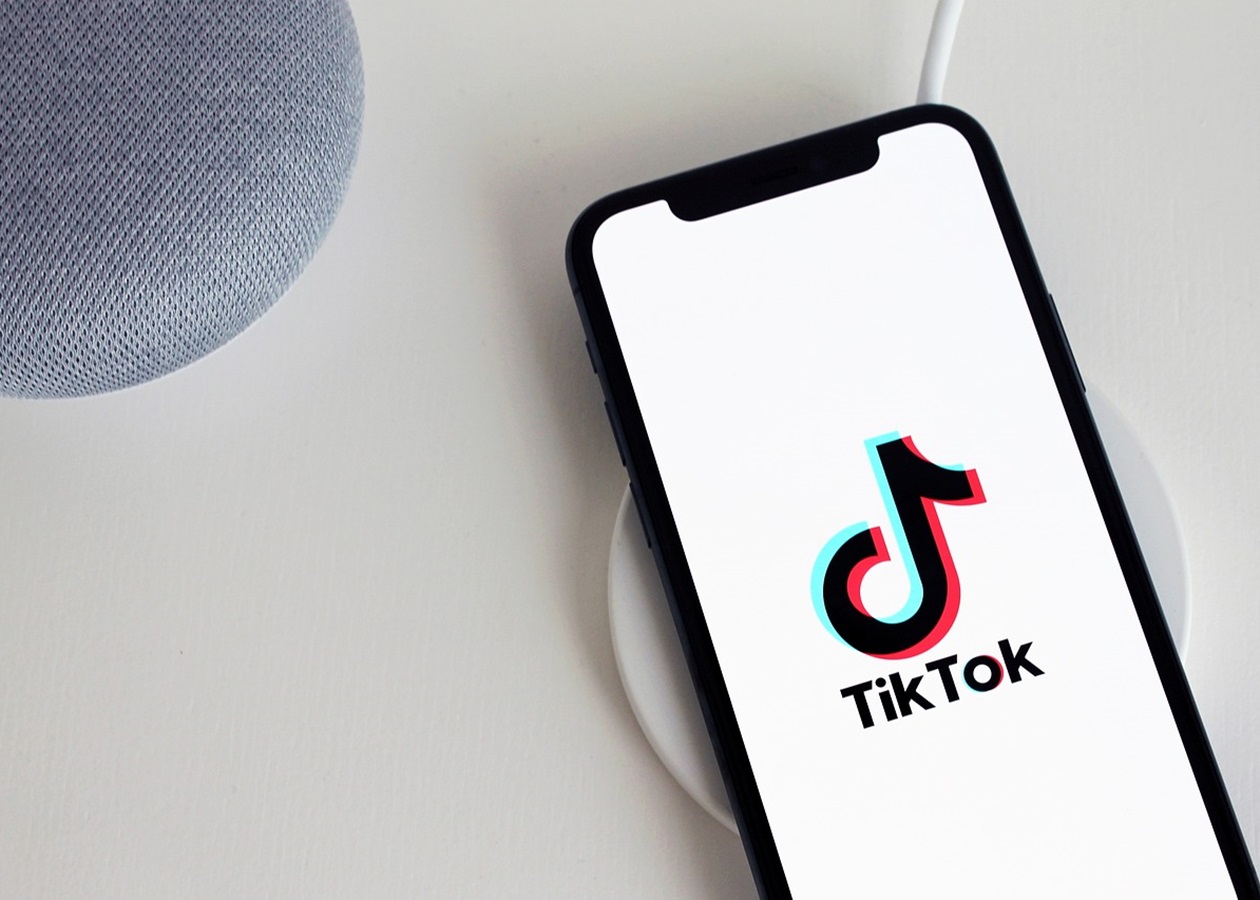 TikTok удаляет композиции известных артистов - Korrespondent.net