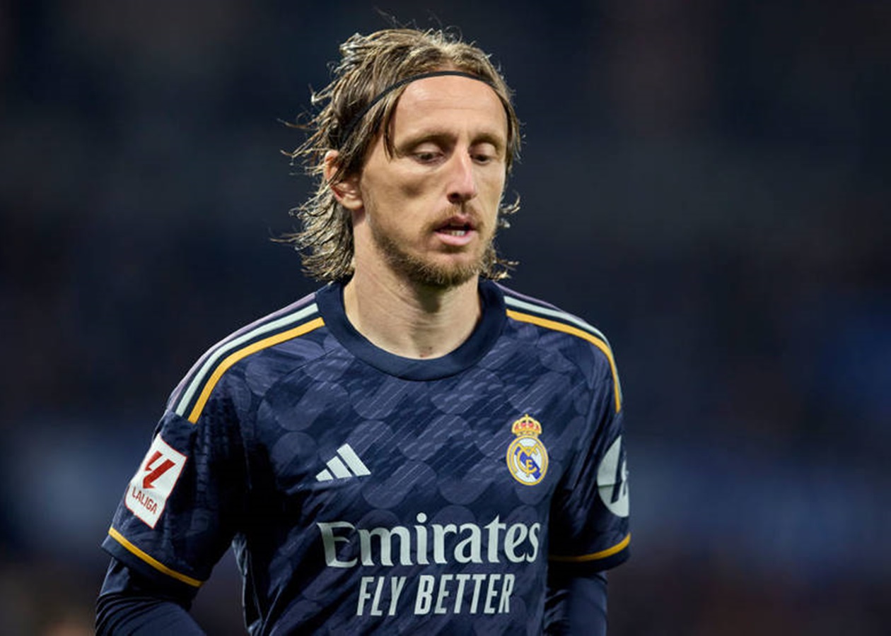 Модрич продовжив контракт з Реалом, значно втративши в зарплатні ...