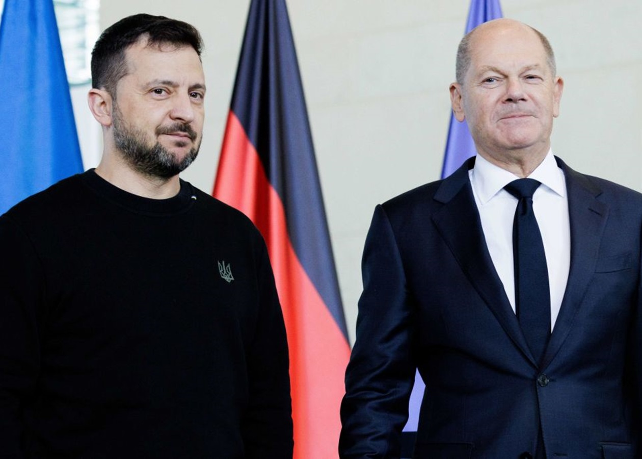 Зеленський планує поговорити з Шольцем