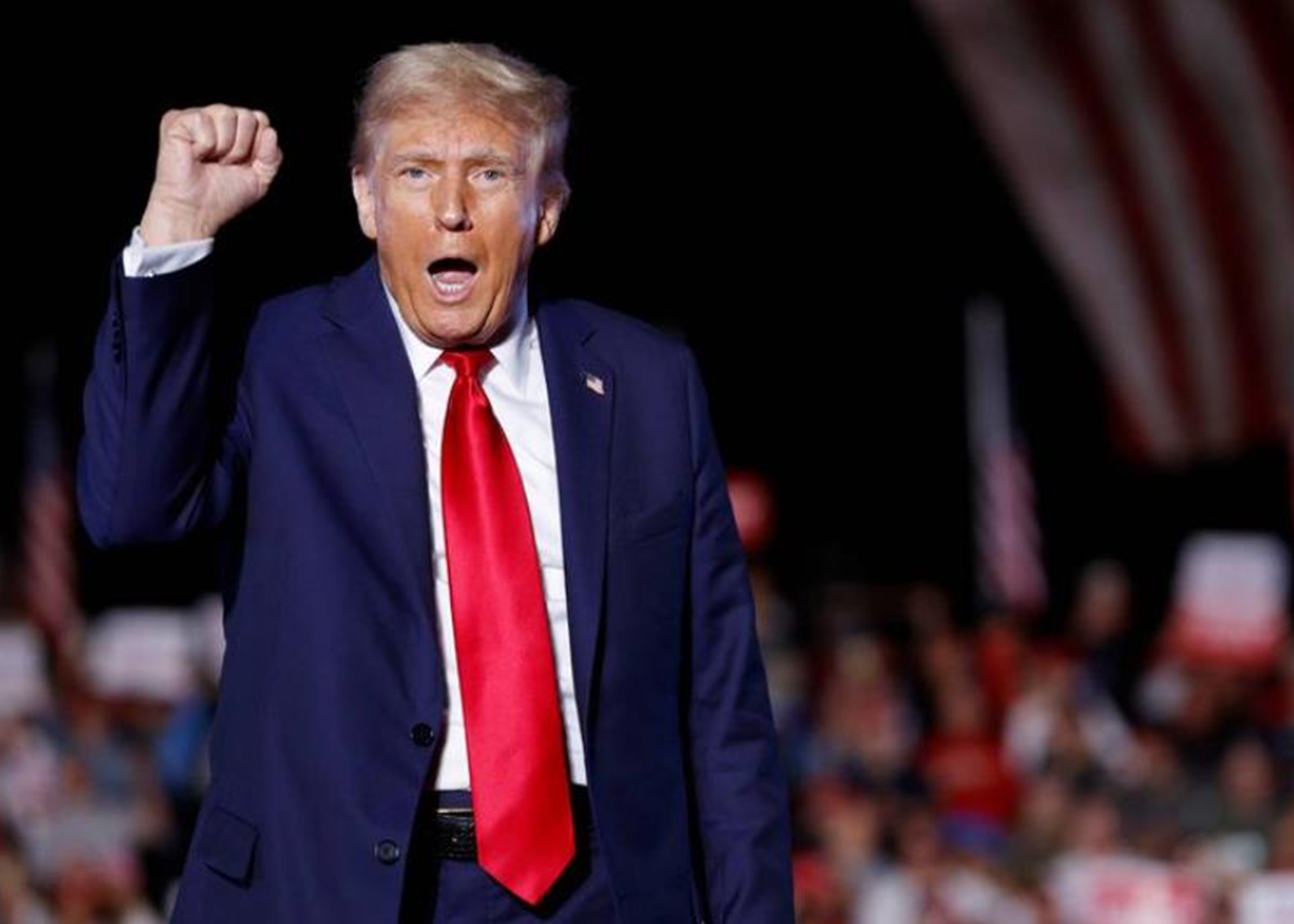 Trump Announces Agreement with Kyiv