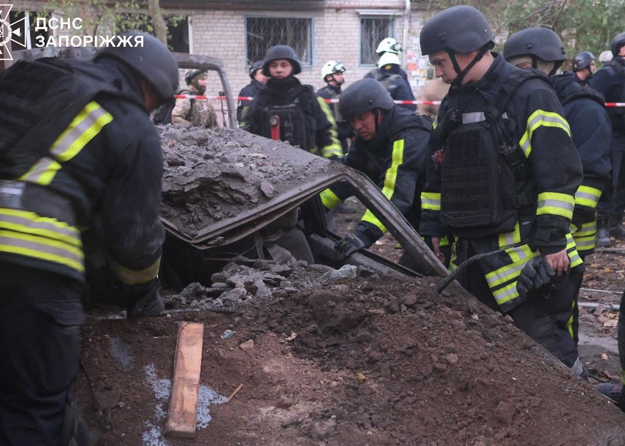 Zelenskyy Reports Russia's Massive Drone and Missile Assault on Ukraine
