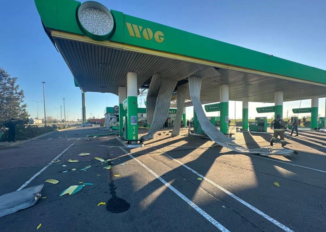 Russia Strikes Mykolaiv with Ballistic Missiles, Casualties Reported