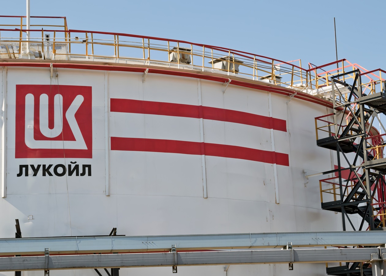 Акції Лукойлу впали на тлі зриву угоди щодо закордонних активів