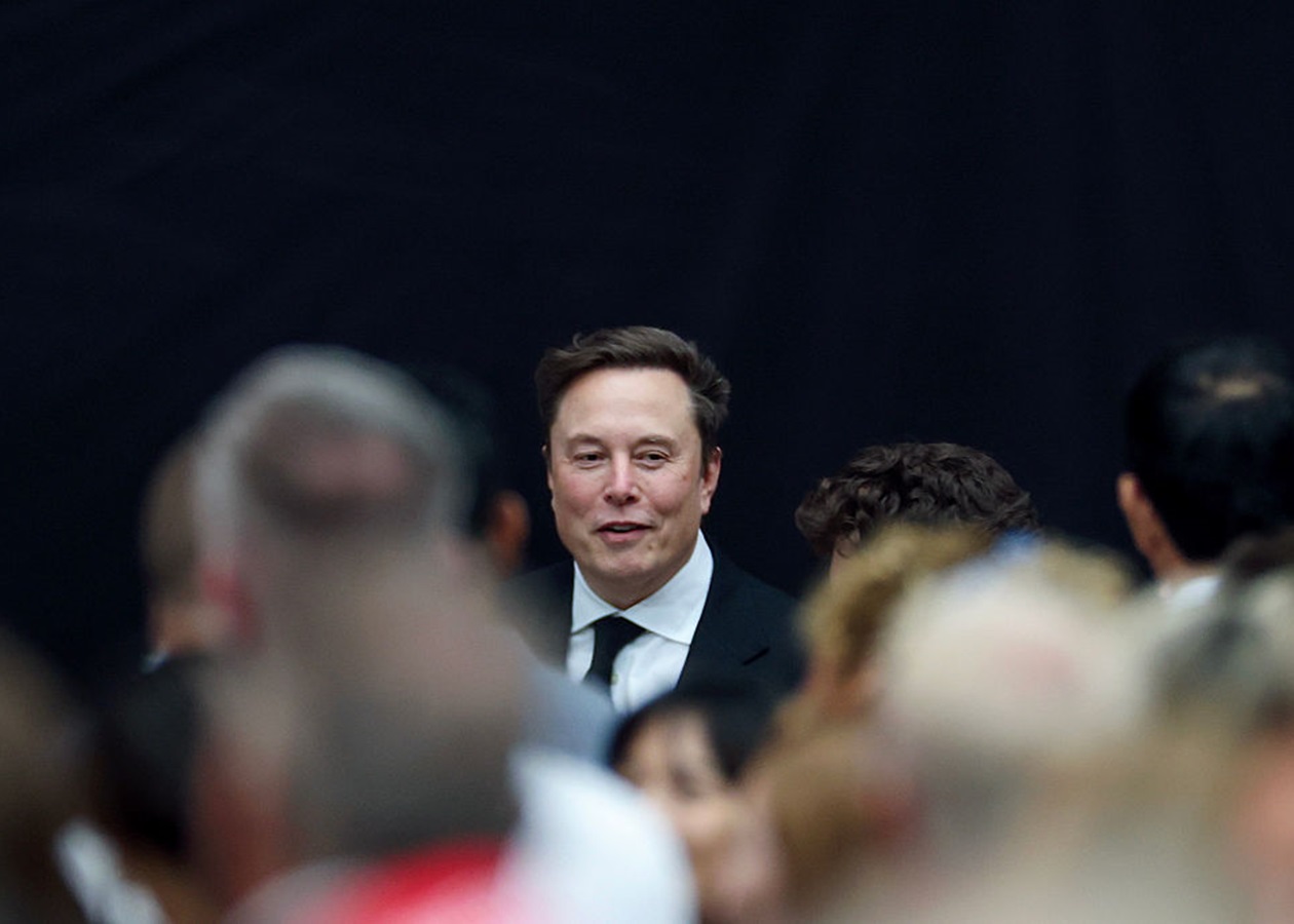 Маск може стати першим трильйонером у світі