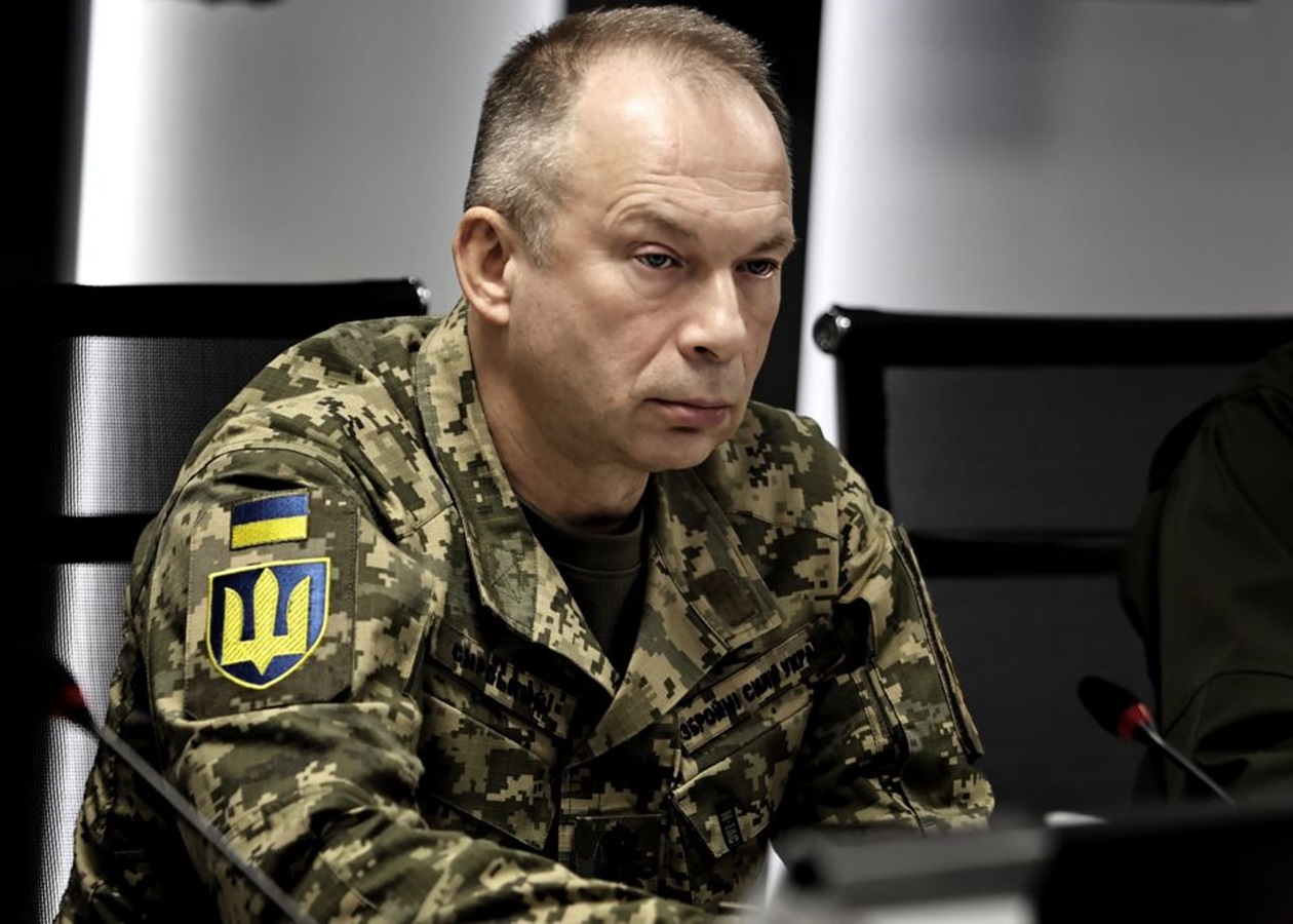 Удар по шикуванню ЗСУ: Сирський озвучив версію