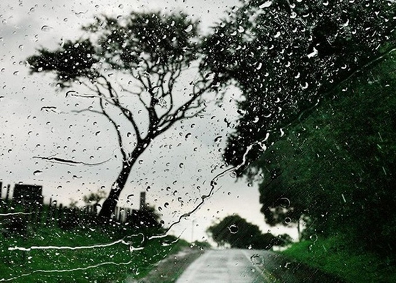 У Західній Європі вирує негода, є жертви