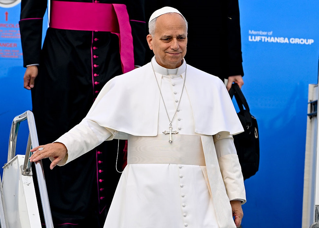 Папа Римський розпочав перший закордонний візит