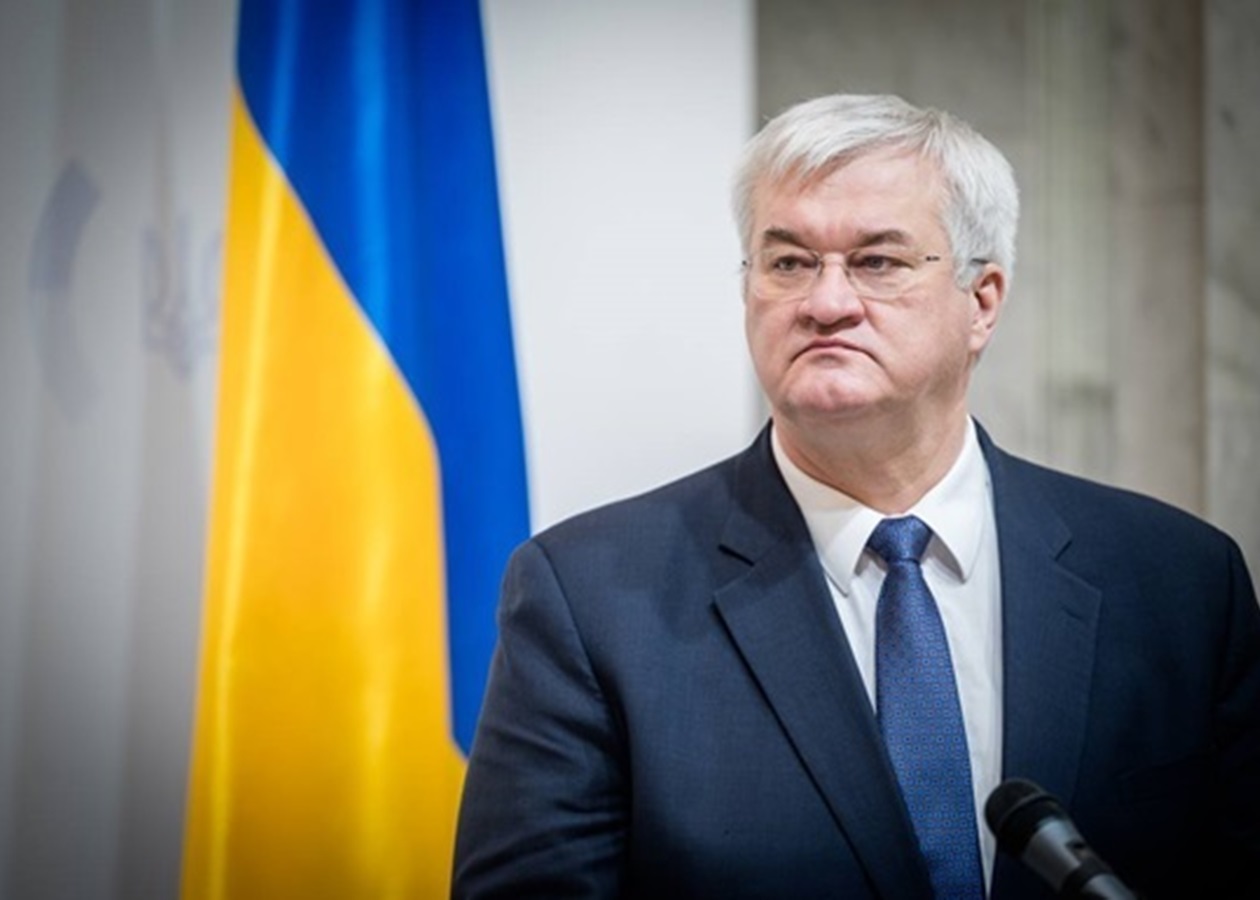 Сибіга оцінив рішення Навроцького щодо Орбана