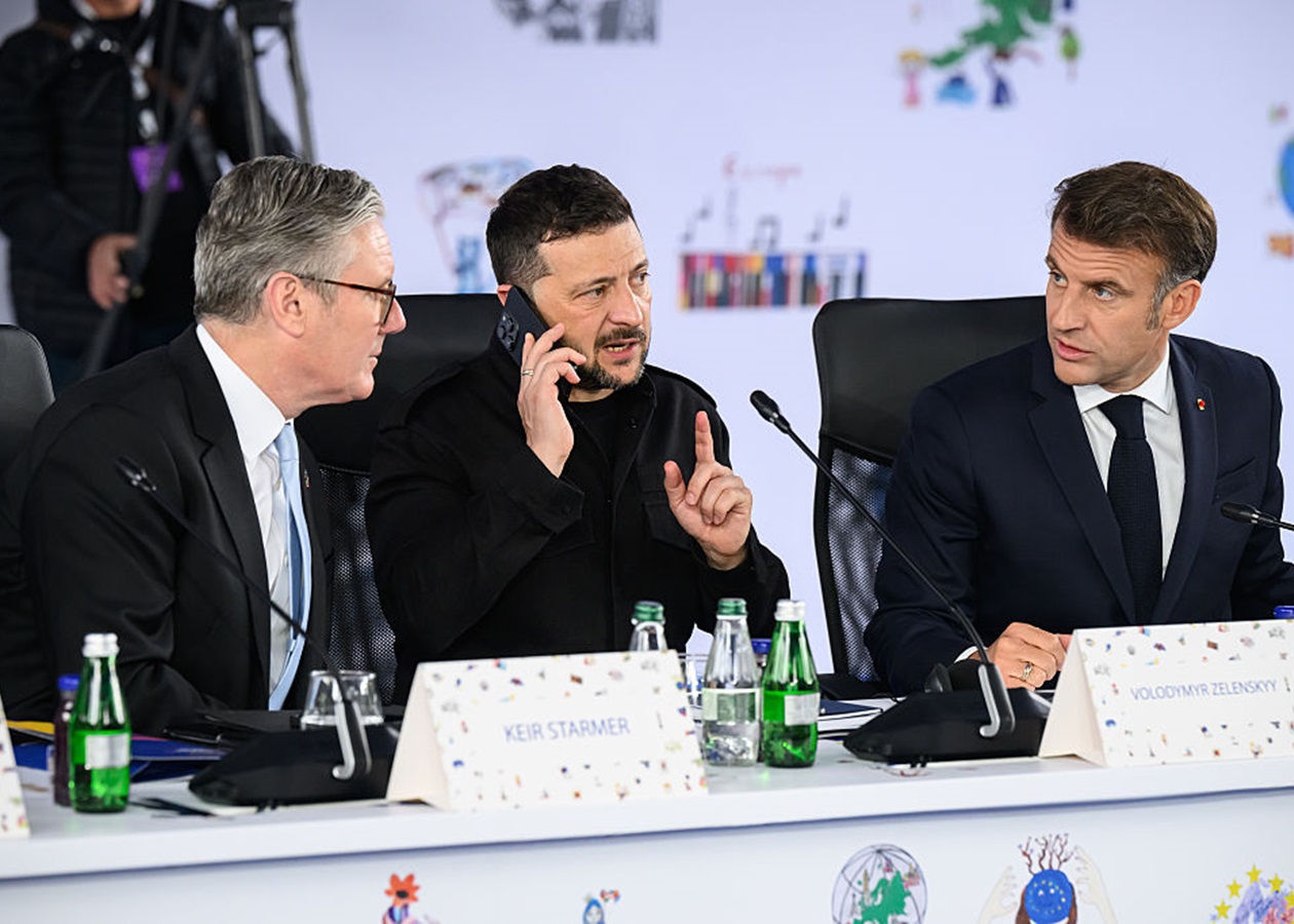 ЗМІ: Європа переконує Київ не поступатися Донбасом