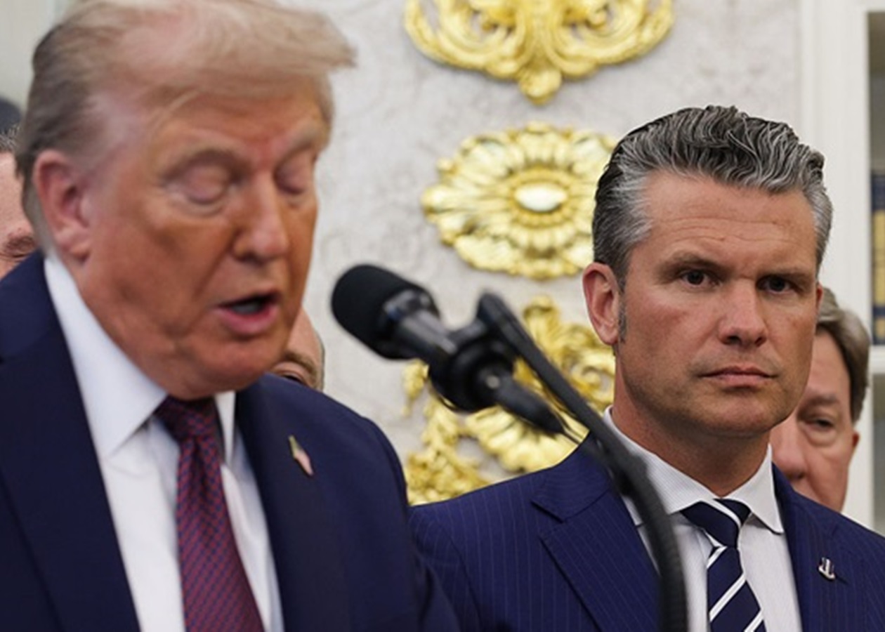 Трамп підтримав Геґсета в скандалі щодо знищення човна