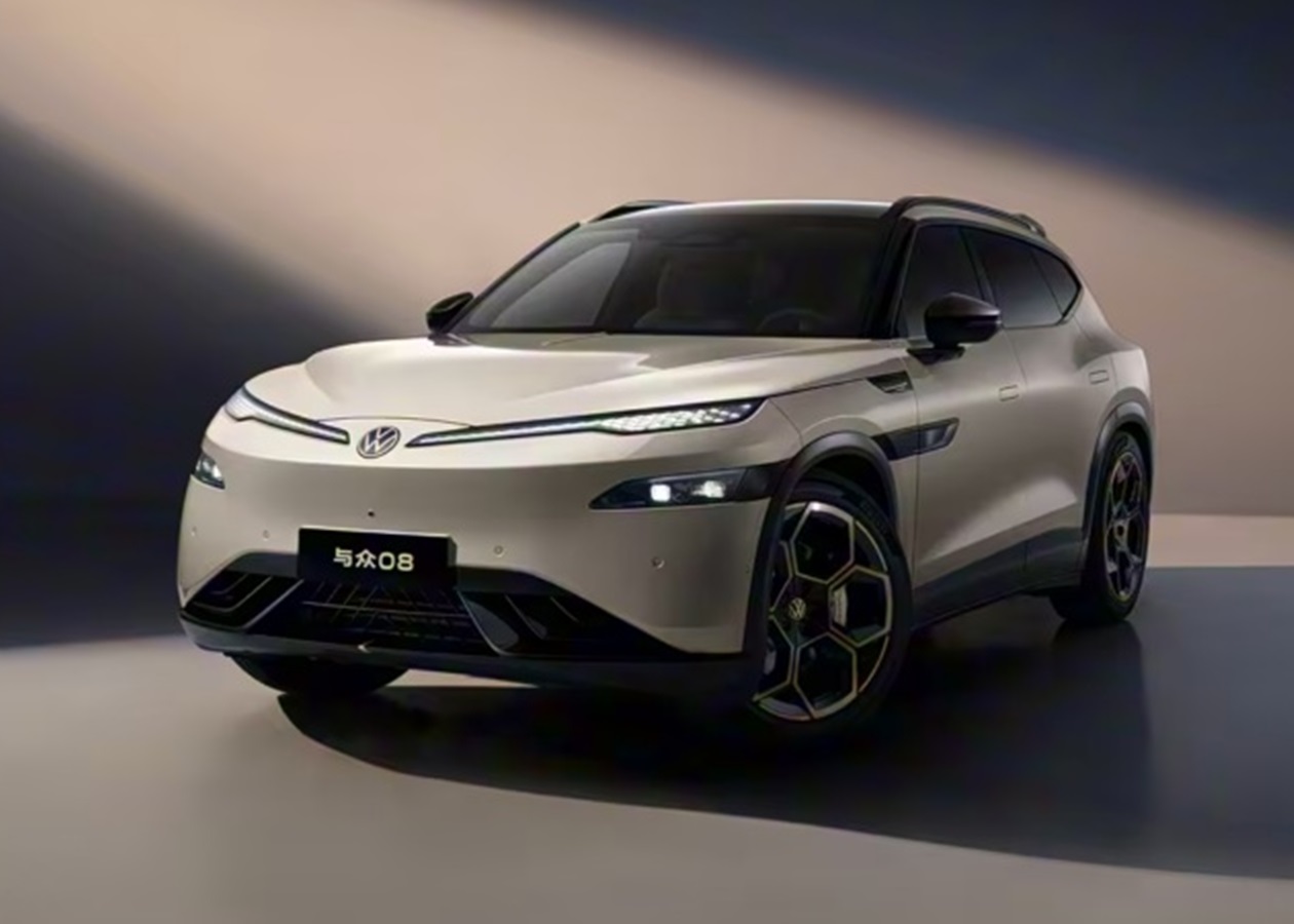 ウィクロス FUTURE SESSION UAR Volkswagen розкрив запас ходу електрокросовера ID.Unyx 08