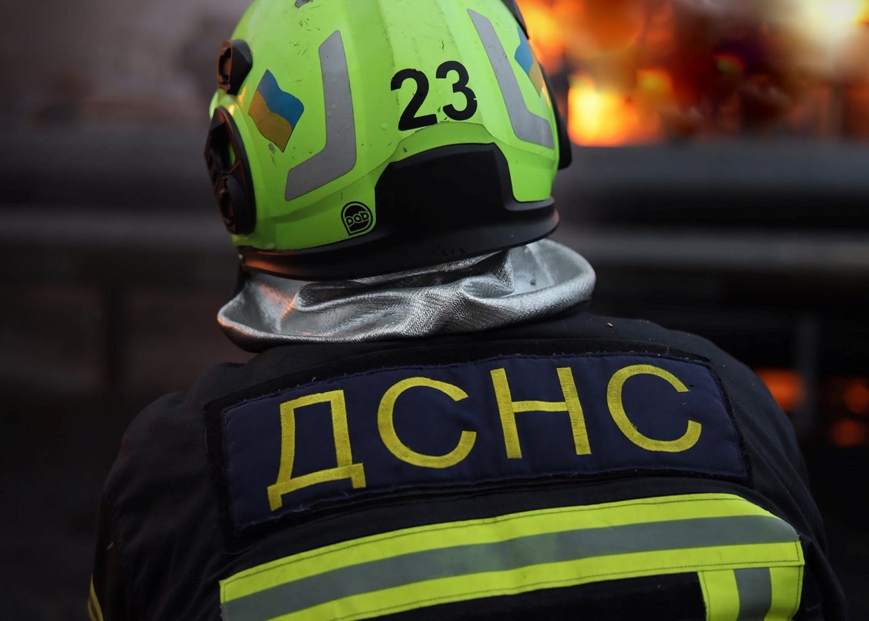 Шахед поцілив у багатоповерхівку в Чернігові