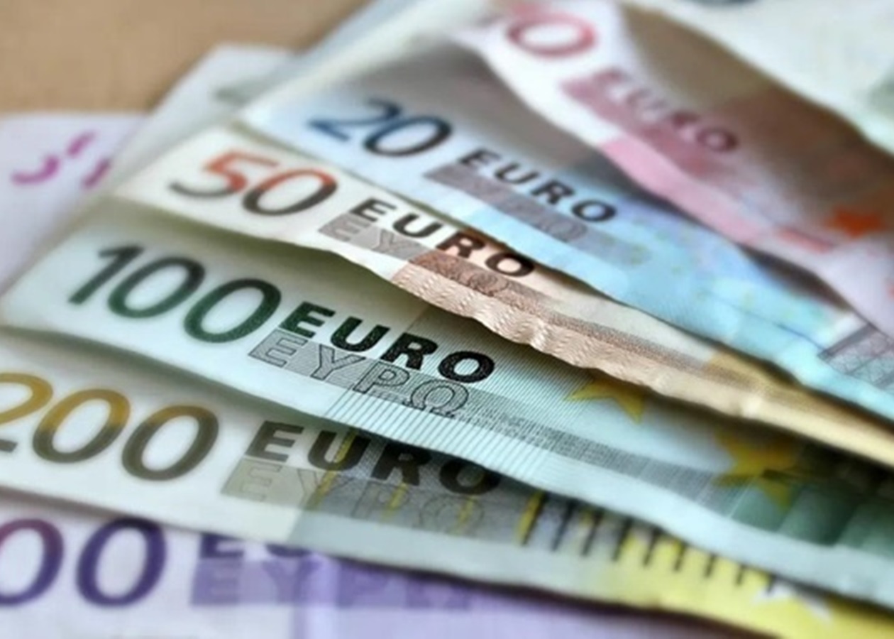 Болгарія з 1 січня переходить на євро