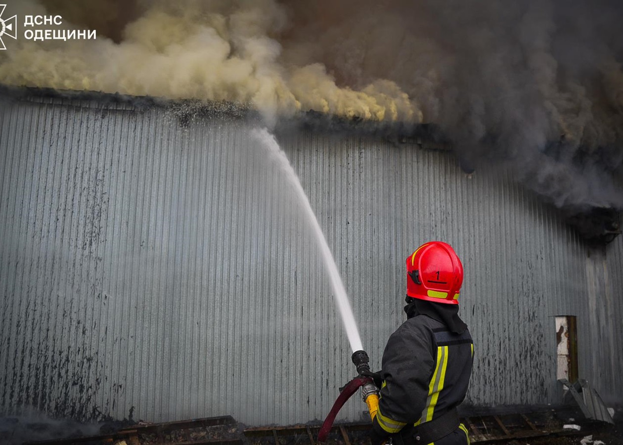 "Шахеди" вразили винзавод в Одеській області