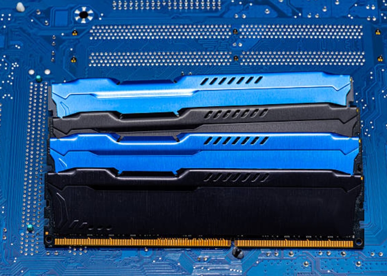 Ціни на комп'ютерну пам'ять DDR5 у Європі злетіли у 4,4 рази за пів року