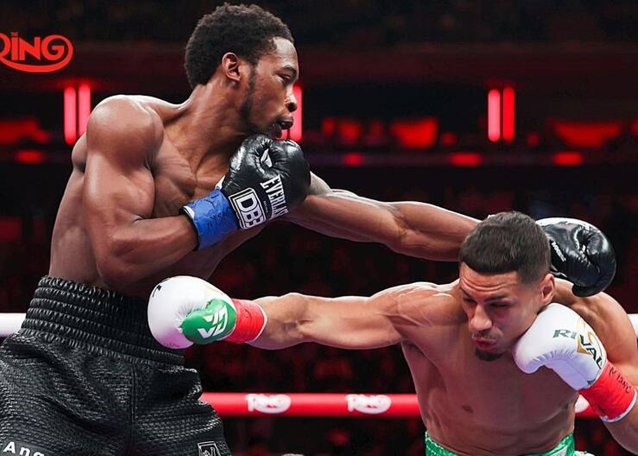 Кривдник Берінчика успішно повернувся в бокс, зупинивши екс-бійця Ломаченка