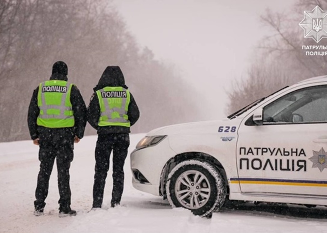 В Україні зранку сотні ДТП через негоду