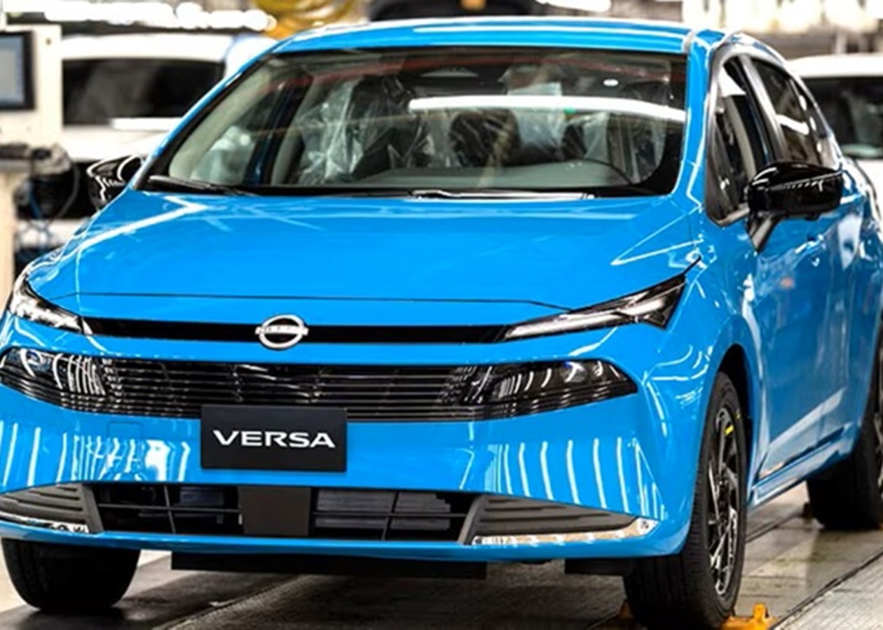 Nissan повертає свій найдоступніший седан